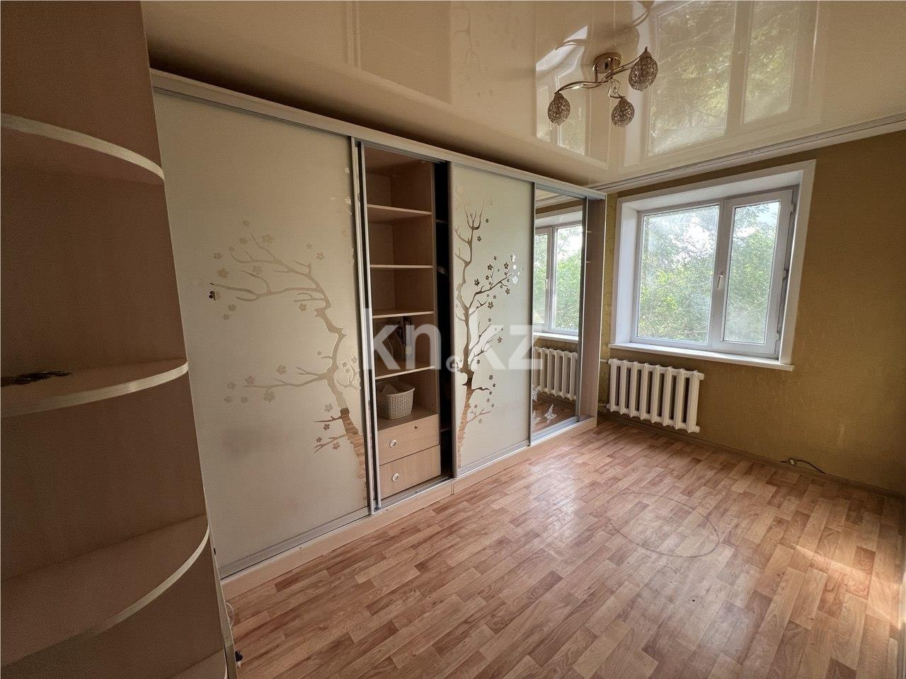 Продажа 4-комнатной квартиры, 75 м², пр. Шахтеров в Караганде - фото 4