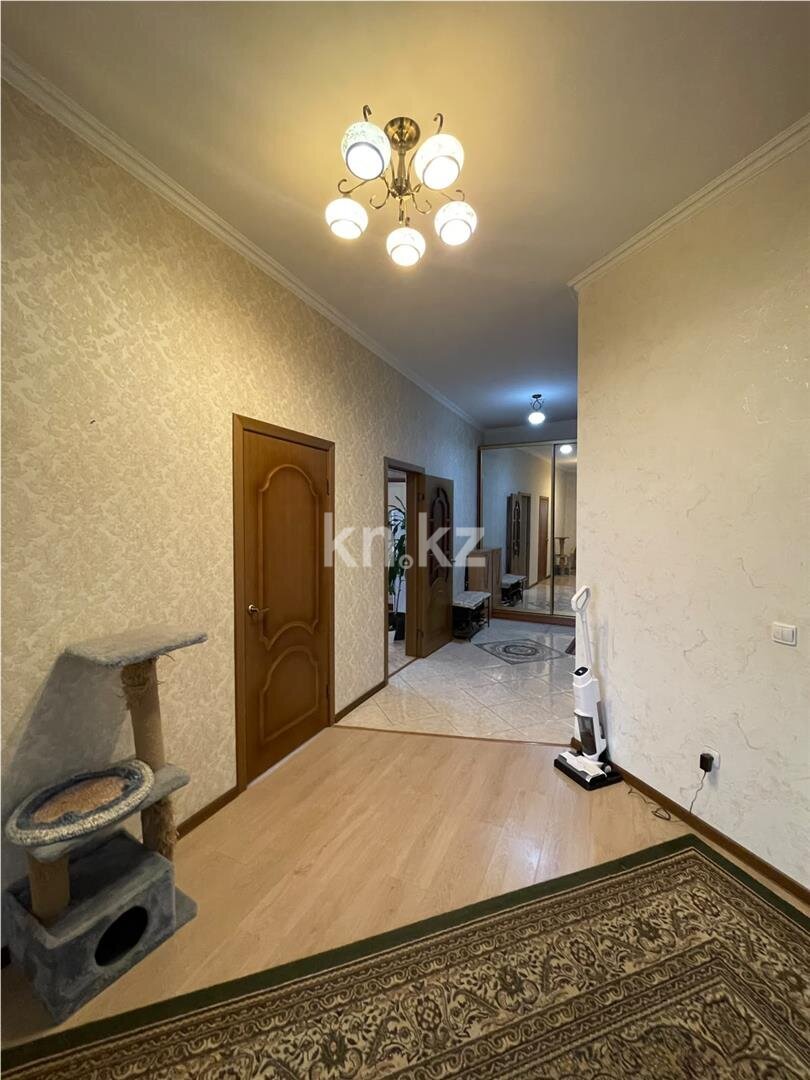 Продажа 4-комнатной квартиры, 178.3 м² в Астане - фото 21