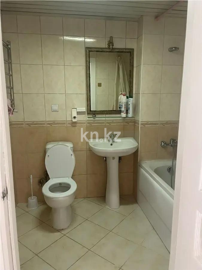 Продажа 2-комнатной квартиры, 67.7 м² в Алматы - фото 4