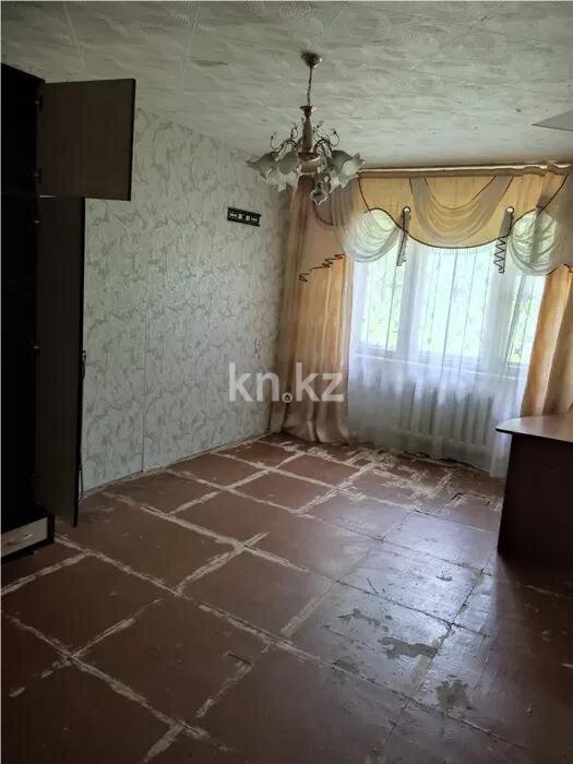 Продажа 1-комнатной квартиры, 30 м² в Шахтинске