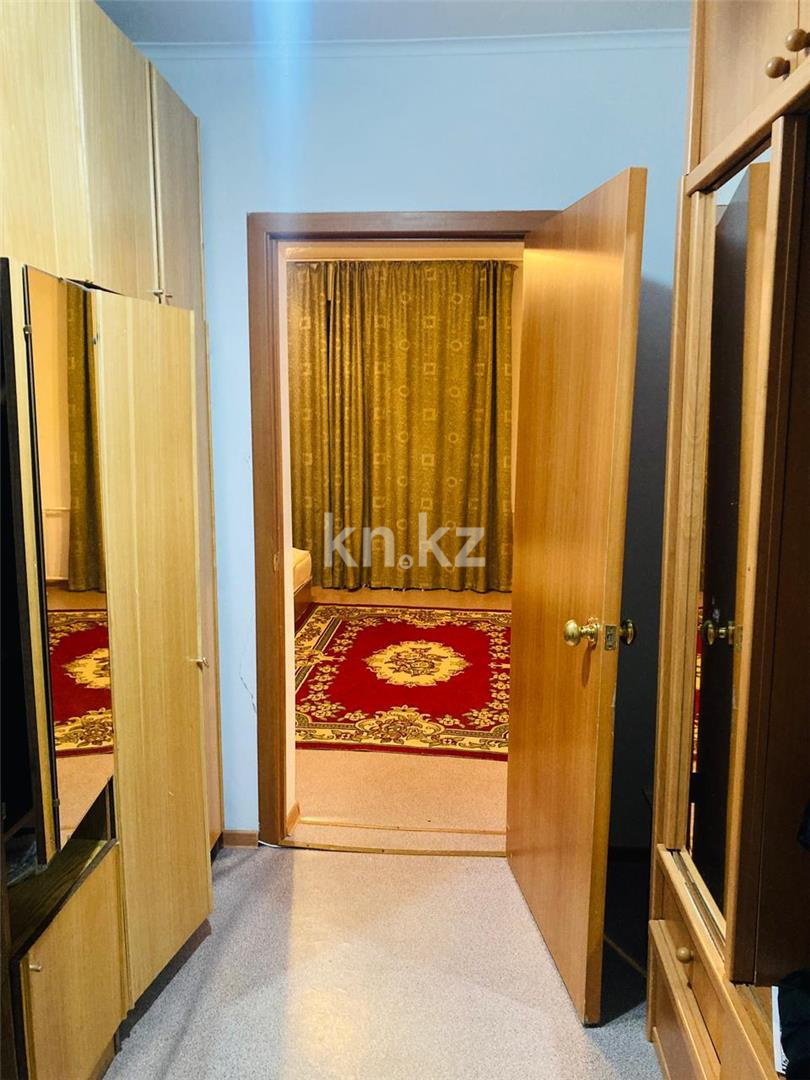 Продажа 2-комнатной квартиры, 54 м², ул. Сатыбалдина - Продажа  двухкомнатных квартир в Караганде фото 8 из 9