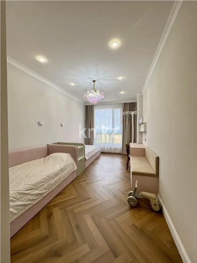 Продажа 4-комнатной квартиры, 140 м² в Астане - фото 6