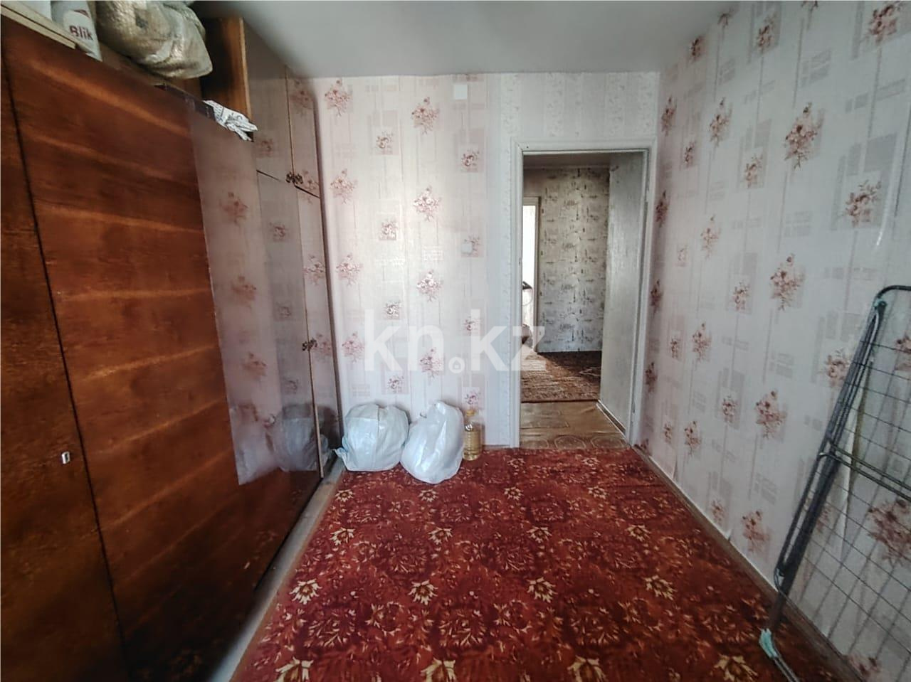 Продажа 3-комнатной квартиры, 63 м², 68 квартал в Темиртау - фото 3