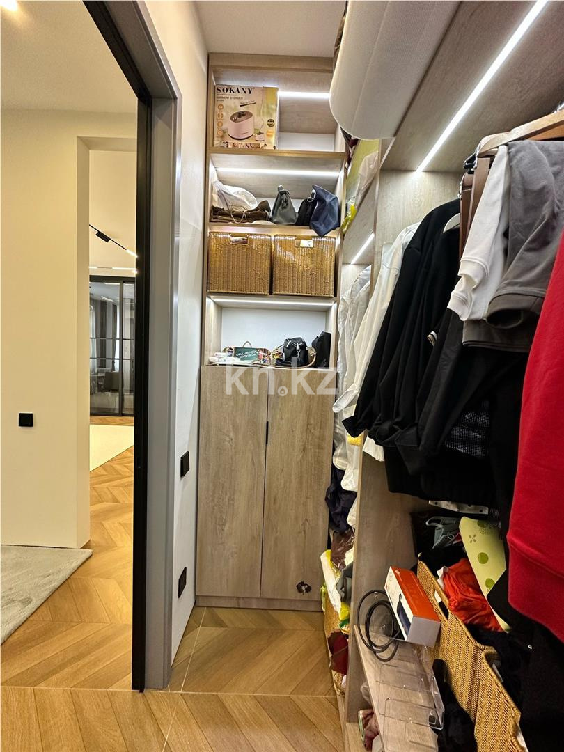 Продажа 2-комнатной квартиры, 63 м², пр. Республики, дом  49 - Продажа  двухкомнатных квартир в Караганде фото 7 из 17