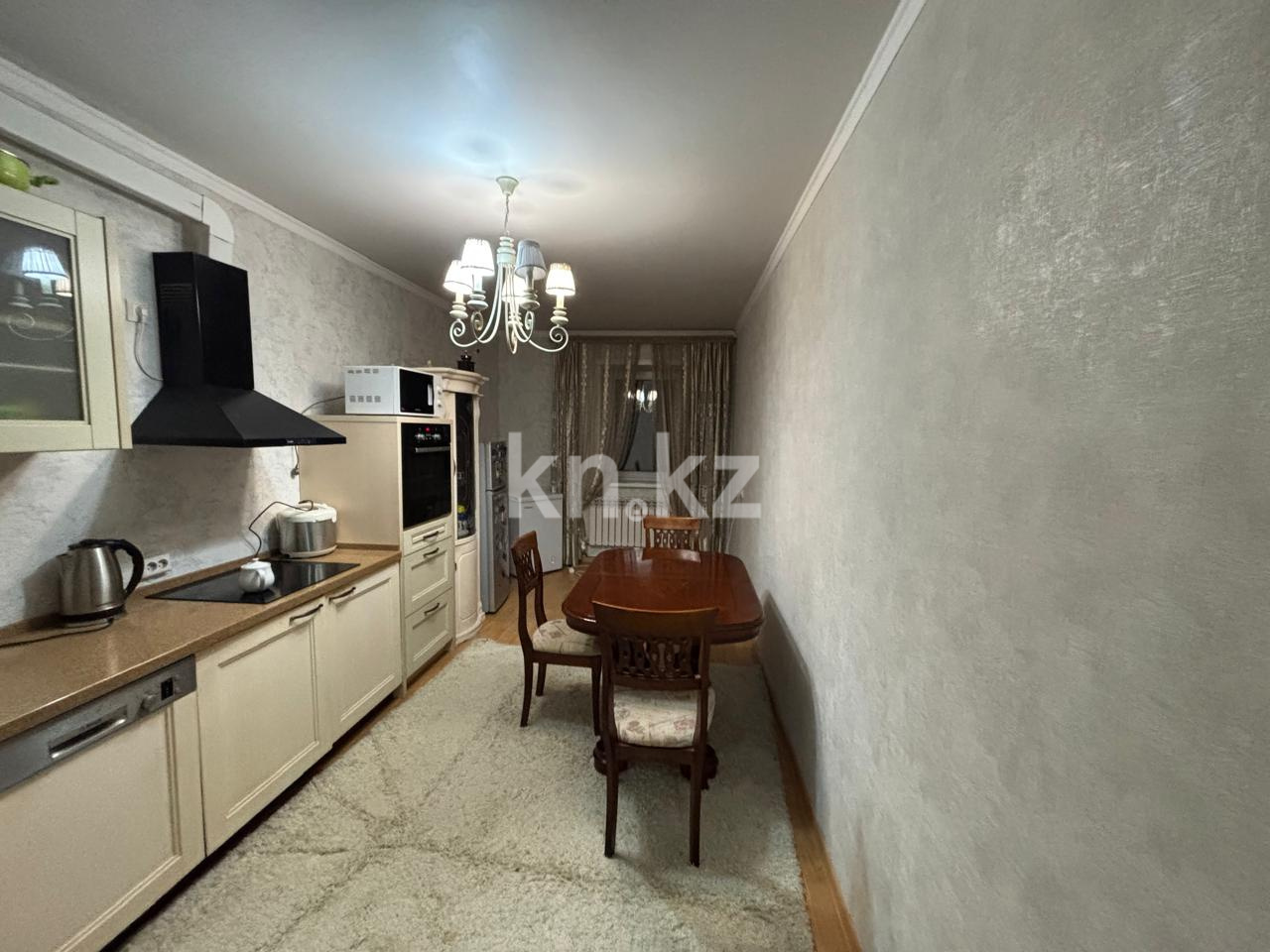 Продажа 2-комнатной квартиры, 88 м², ул. Даулеткерей, дом  10 - Продажа жилой и коммерческой недвижимости в Астане фото 1 из 10