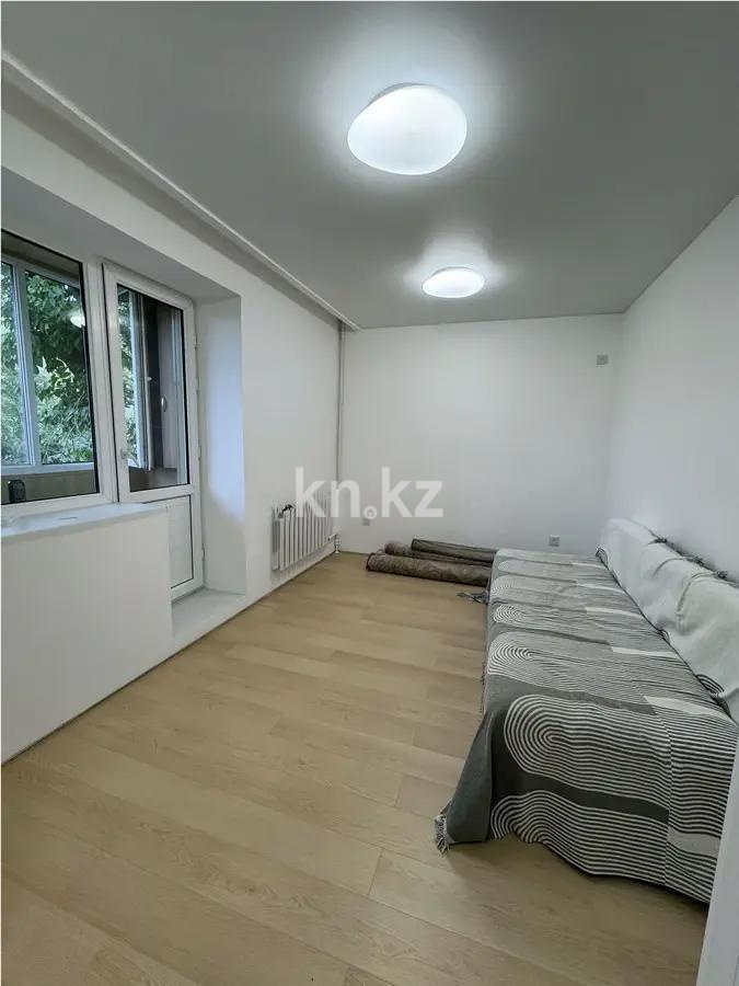 Продажа 2-комнатной квартиры, 40 м², ул. Манаса, дом  77 в Алматы