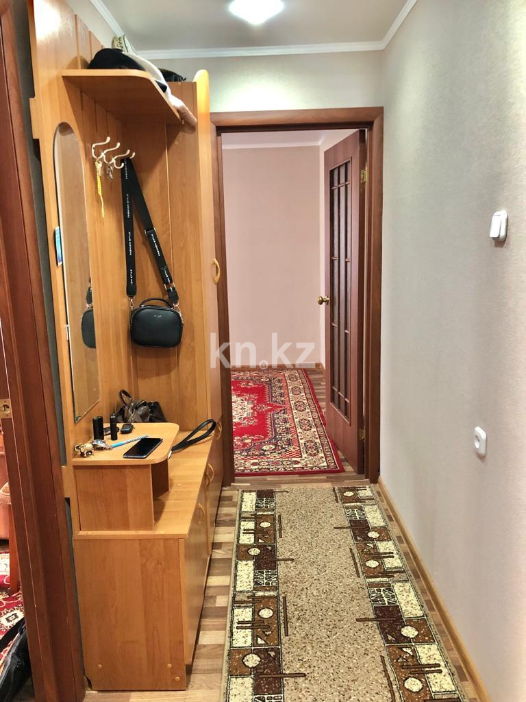Продажа 4-комнатной квартиры, 61 м², мкр-н 16 в Караганде - фото 14