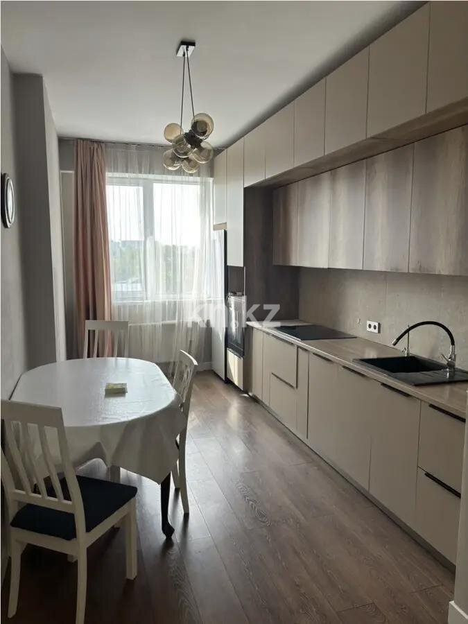 Продажа 2-комнатной квартиры, 65 м² в Алматы - фото 3