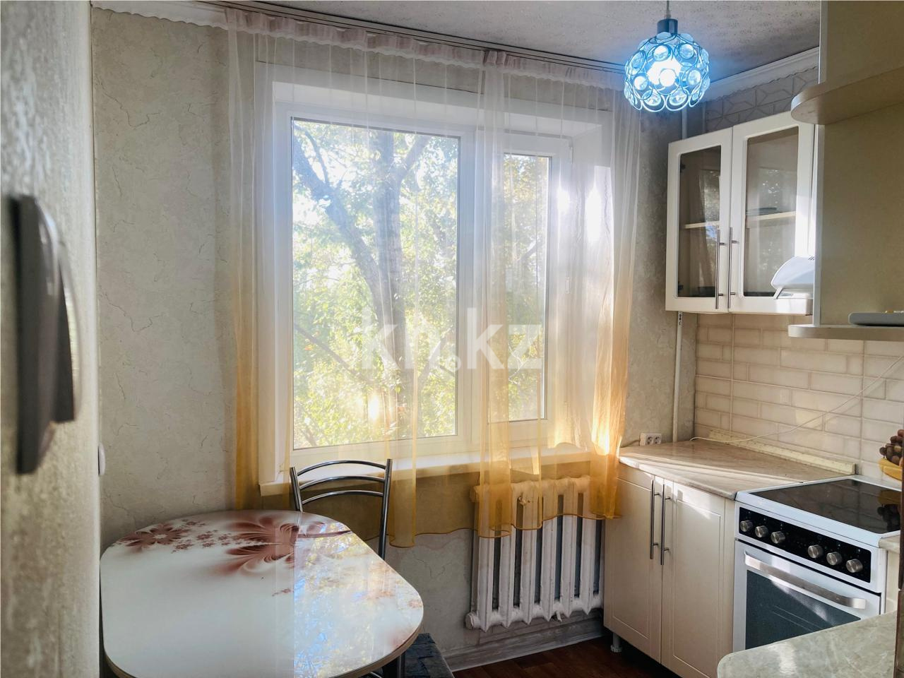 Продажа 2-комнатной квартиры, 46 м², мкр-н 12 - Продажа квартир в Караганде фото 7 из 14