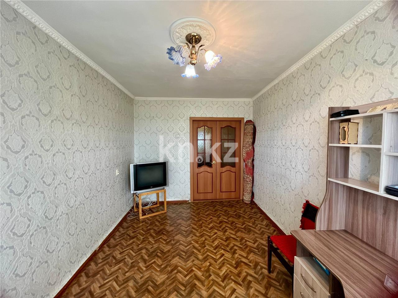 Продажа 2-комнатной квартиры, 45 м², ул. Локомотивная - Продажа квартир в Караганде фото 1 из 11