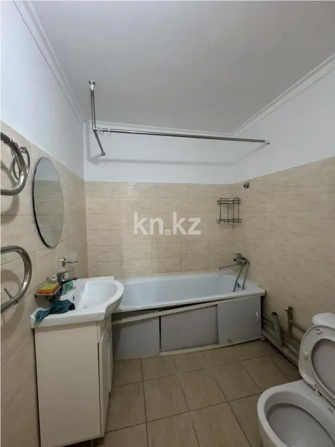Продажа 2-комнатной квартиры, 42 м², мкр-н Нуркент, дом  5/4 в Алматы - фото 5