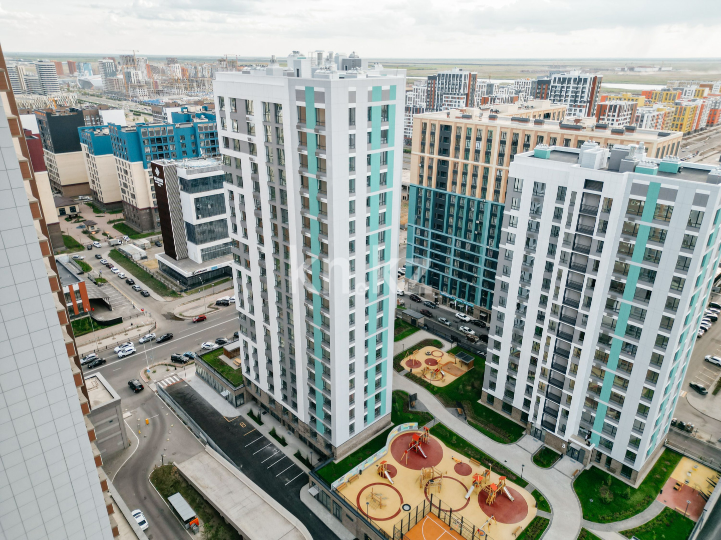 Продажа 3-комнатной квартиры, 92 м², пр. Туран, дом  44/2 в Астане - фото 10