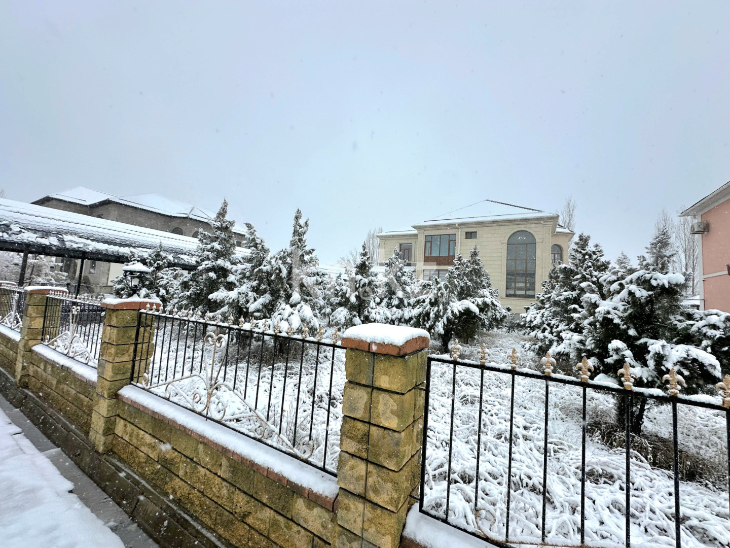 Продажа 9-комнатного дома, 500 м² - Продажа и аренда недвижимости в Шымкенте фото 40 из 40