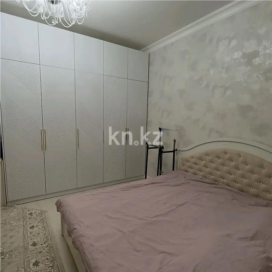 Продажа 3-комнатной квартиры, 95 м², ул. Толе би, дом  63 - Продажа квартир в Казахстане фото 2 из 4