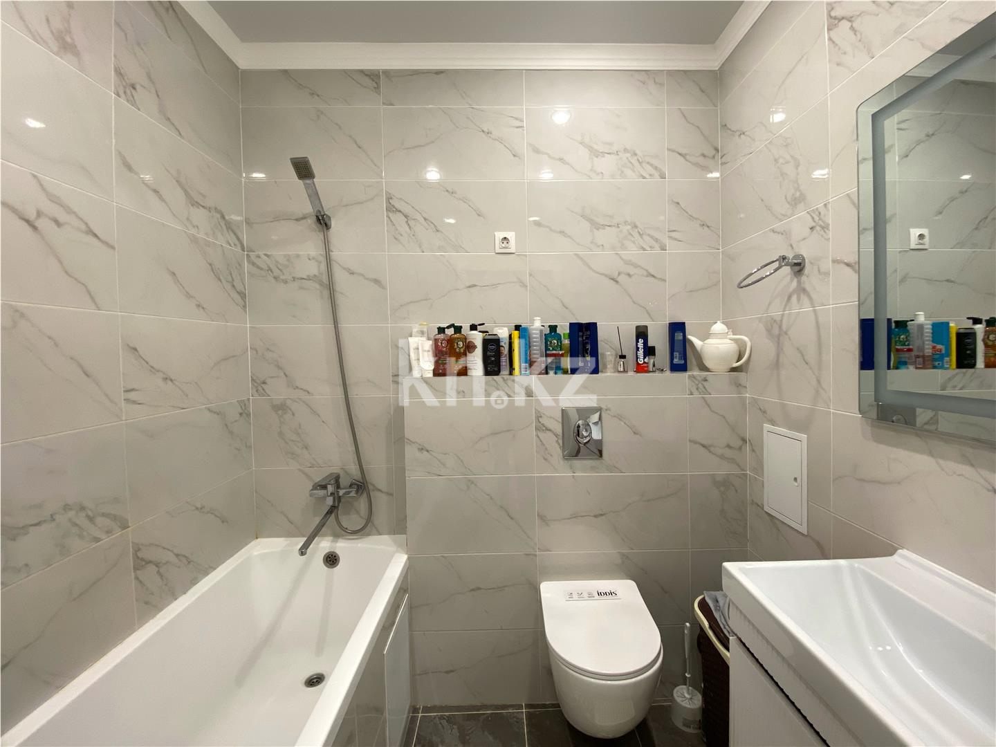 Продажа 4-комнатной квартиры, 99 м², пр. Туран в Астане - фото 12