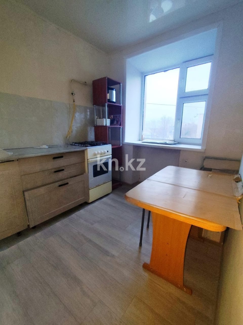 Продажа 1-комнатной квартиры, 32 м², ул. Гагарина - Продажа и аренда недвижимости в Уральске фото 3 из 6