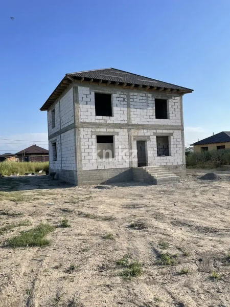 Продажа 5-комнатного дома, 180 м², ул. Дегдар - Продажа  пятикомнатных домов, коттеджей в Алматы фото 1 из 4