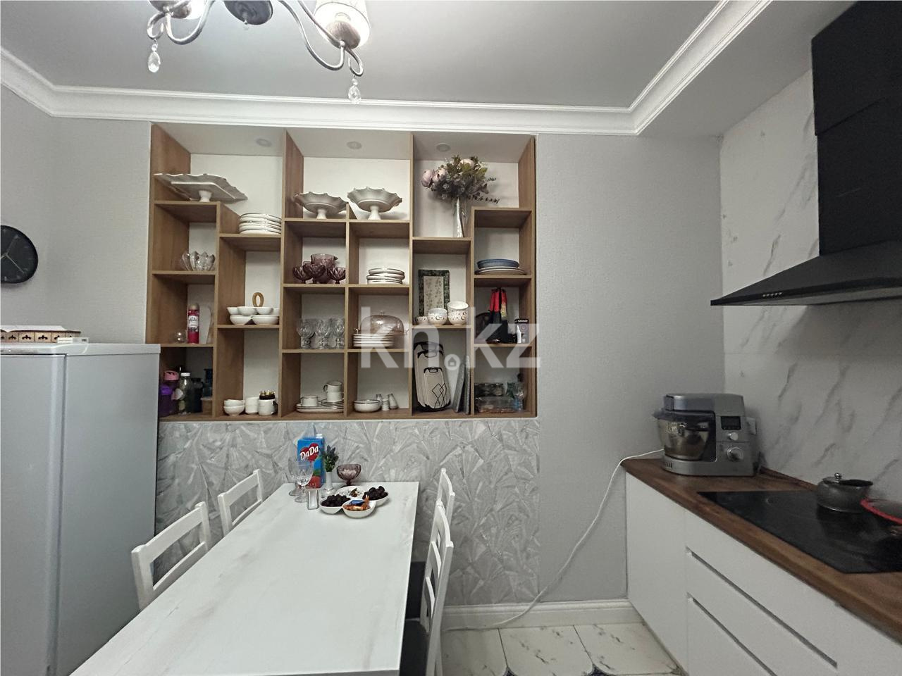 Продажа 3-комнатной квартиры, 106 м², ул. Керей, Жанибек хандар в Астане - фото 14