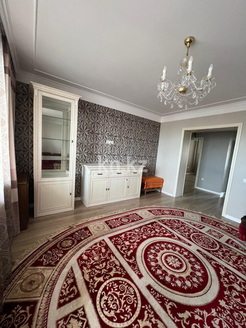 Продажа 3-комнатной квартиры, 69.4 м² - Продажа квартир в Караганде фото 1 из 19