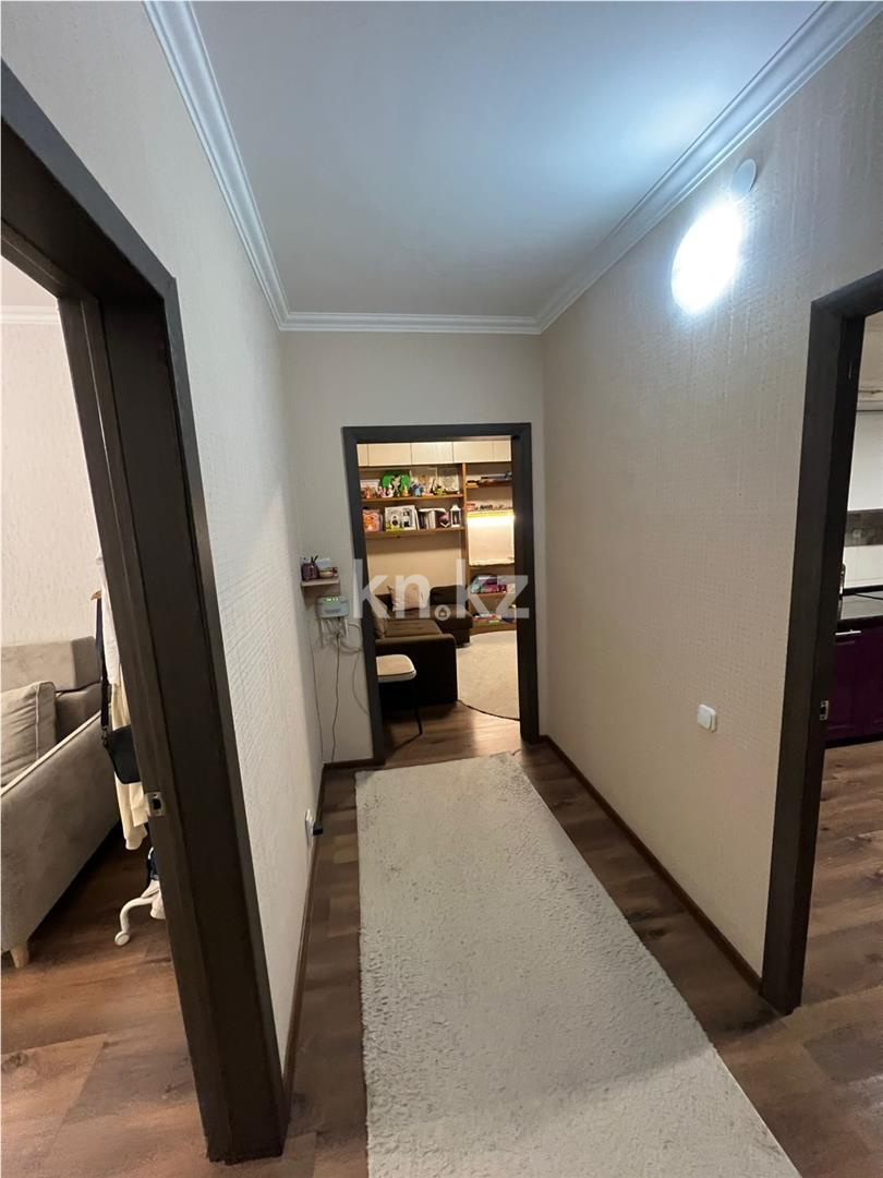 Продажа 3-комнатной квартиры, 98 м², пр. Шахтеров - Продажа  трехкомнатных квартир в Караганде фото 9 из 19