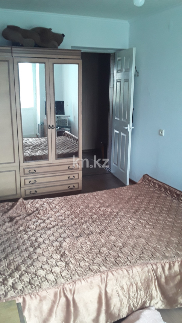 Продажа 3-комнатной квартиры, 50 м², ул. Набережная Славского, дом  22 - Продажа квартир в Усть-Каменогорске без посредников с фото фото 8 из 8