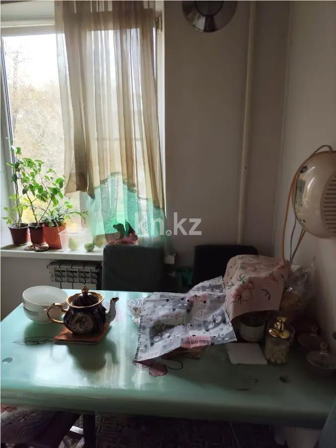 Продажа 3-комнатной квартиры, 59 м², ул. Валиханова, дом  24 в Алматы - фото 4