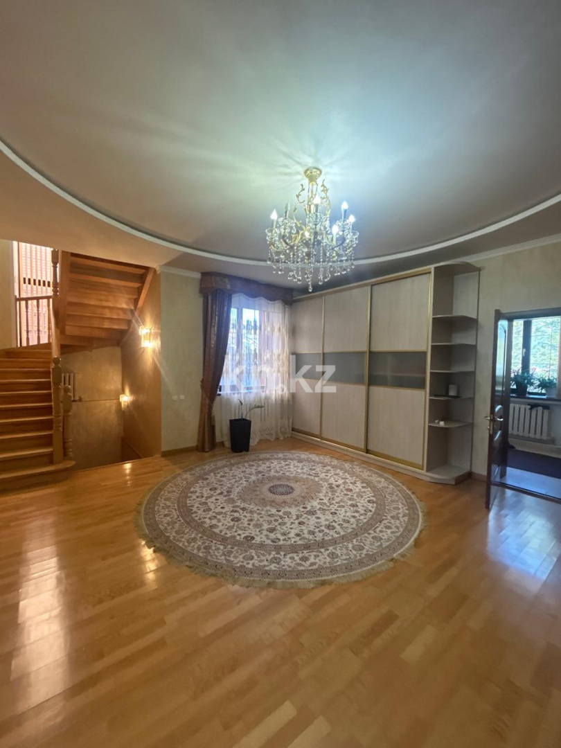 Продажа 7-комнатного дома, 430 м² - Продажа домов, коттеджей в Костанае фото 10 из 34