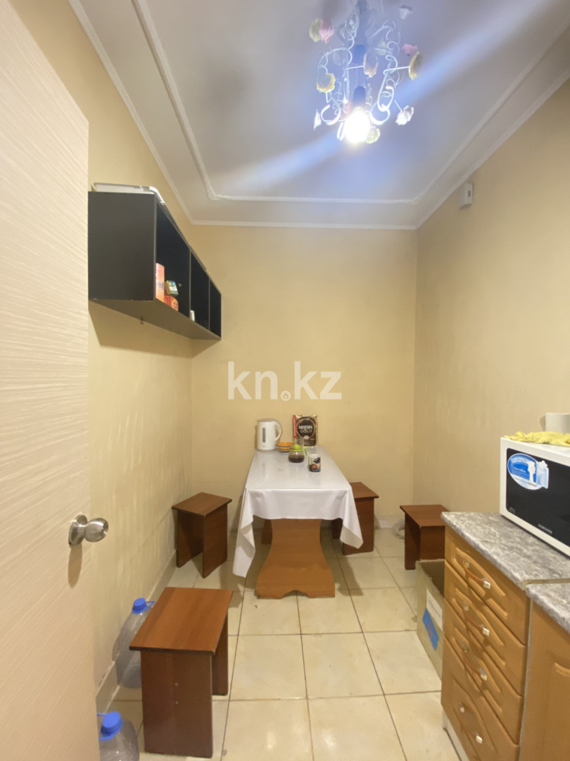 Продажа , 90 м², ул. Бараева - Продажа офисных и торговых помещений в Астане с фото фото 9 из 14