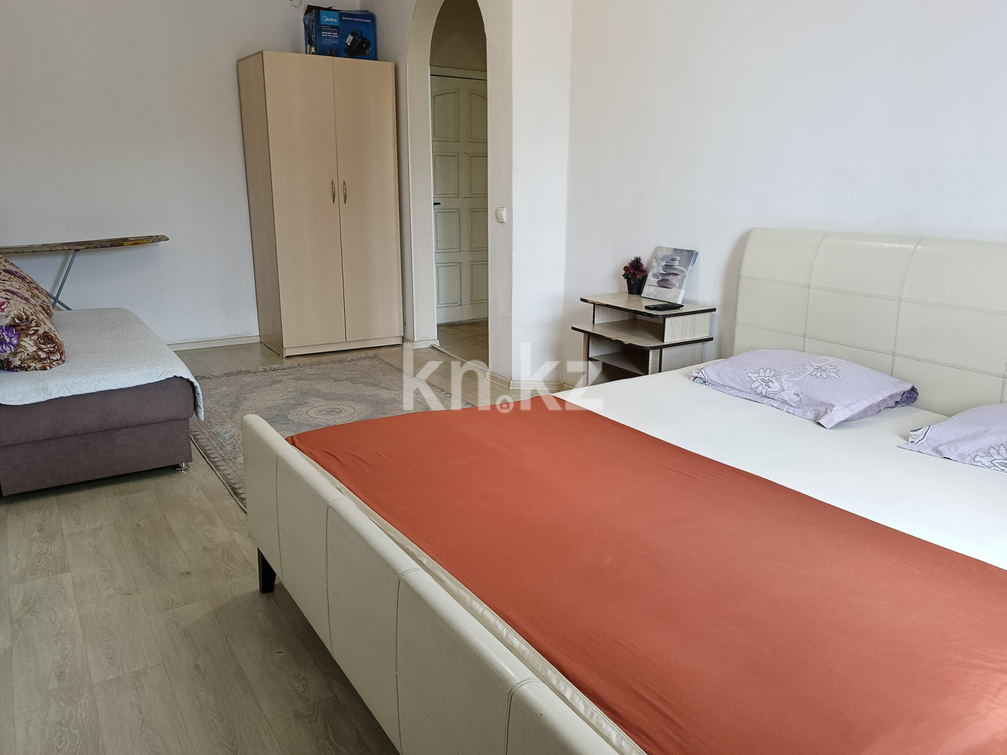 Аренда 1-комнатной квартиры посуточно, 40 м², ул. Бараева, дом  21 - ул. Иманбаевой в Астане - фото 4