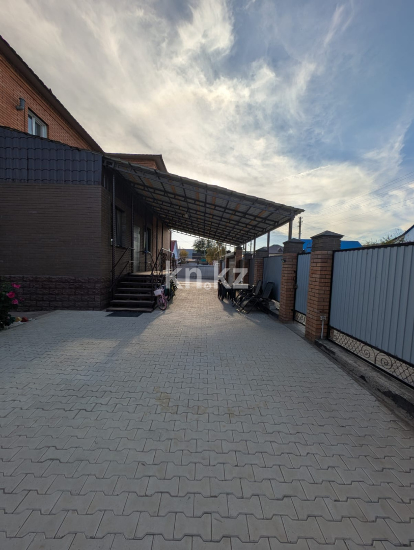 Продажа 6-комнатного дома, 525.2 м², ул. Береке, дом  18 - Продажа домов, коттеджей в Уральске фото 30 из 40