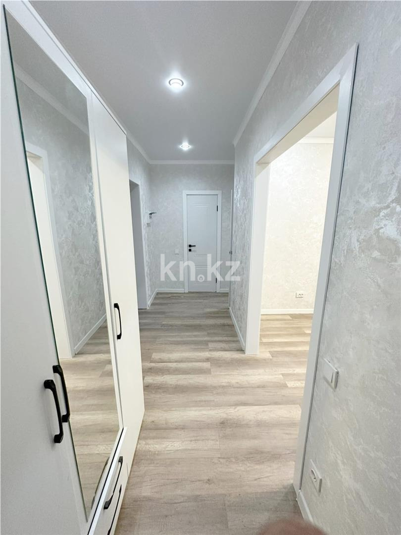 Продажа 2-комнатной квартиры, 64 м², ул. Академическая, дом  9/10 блок 2 в Караганде - фото 12