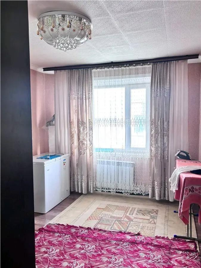 Продажа 3-комнатной квартиры, 66 м², мкр-н 8, дом  66 - Продажа квартир в Темиртау фото 2 из 7