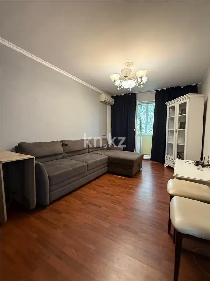Продажа 3-комнатной квартиры, 60 м², мкр-н 2, дом  26 - Продажа квартир в Алматы фото 1 из 4