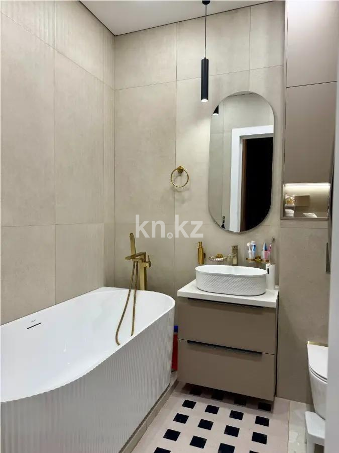 Продажа 4-комнатной квартиры, 103 м² в Астане - фото 6