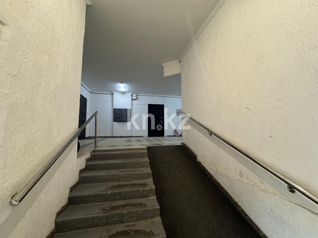 Продажа 4-комнатной квартиры, 97 м², ул. Керей, Жанибек хандар, дом  9 - пр. Кабанбай батыра - Продажа  четырехкомнатных квартир в Астане фото 34 из 40