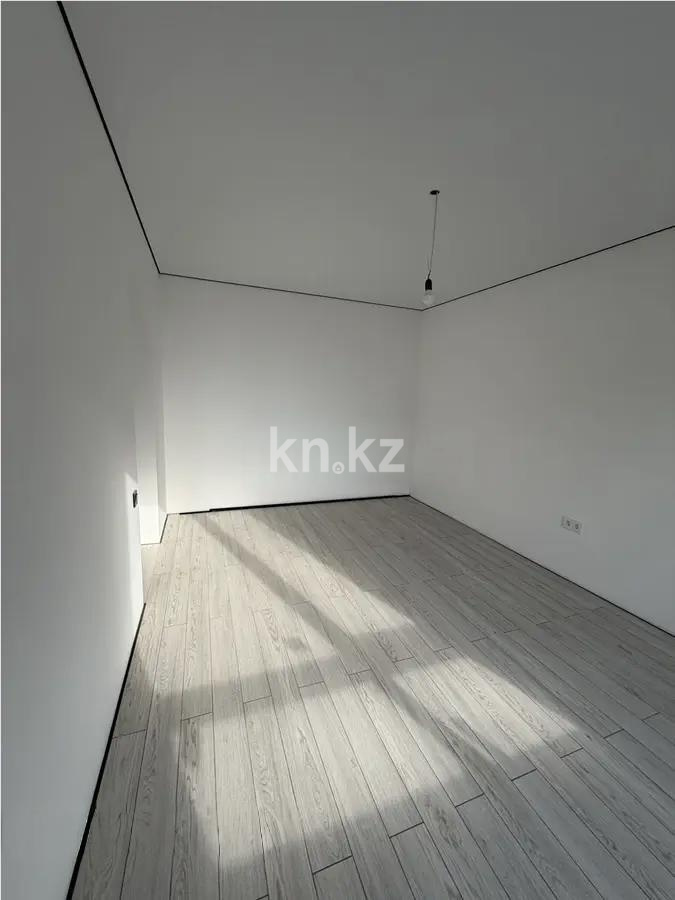 Продажа 2-комнатной квартиры, 52 м², ул. Жандосова, дом  94а в Алматы - фото 2