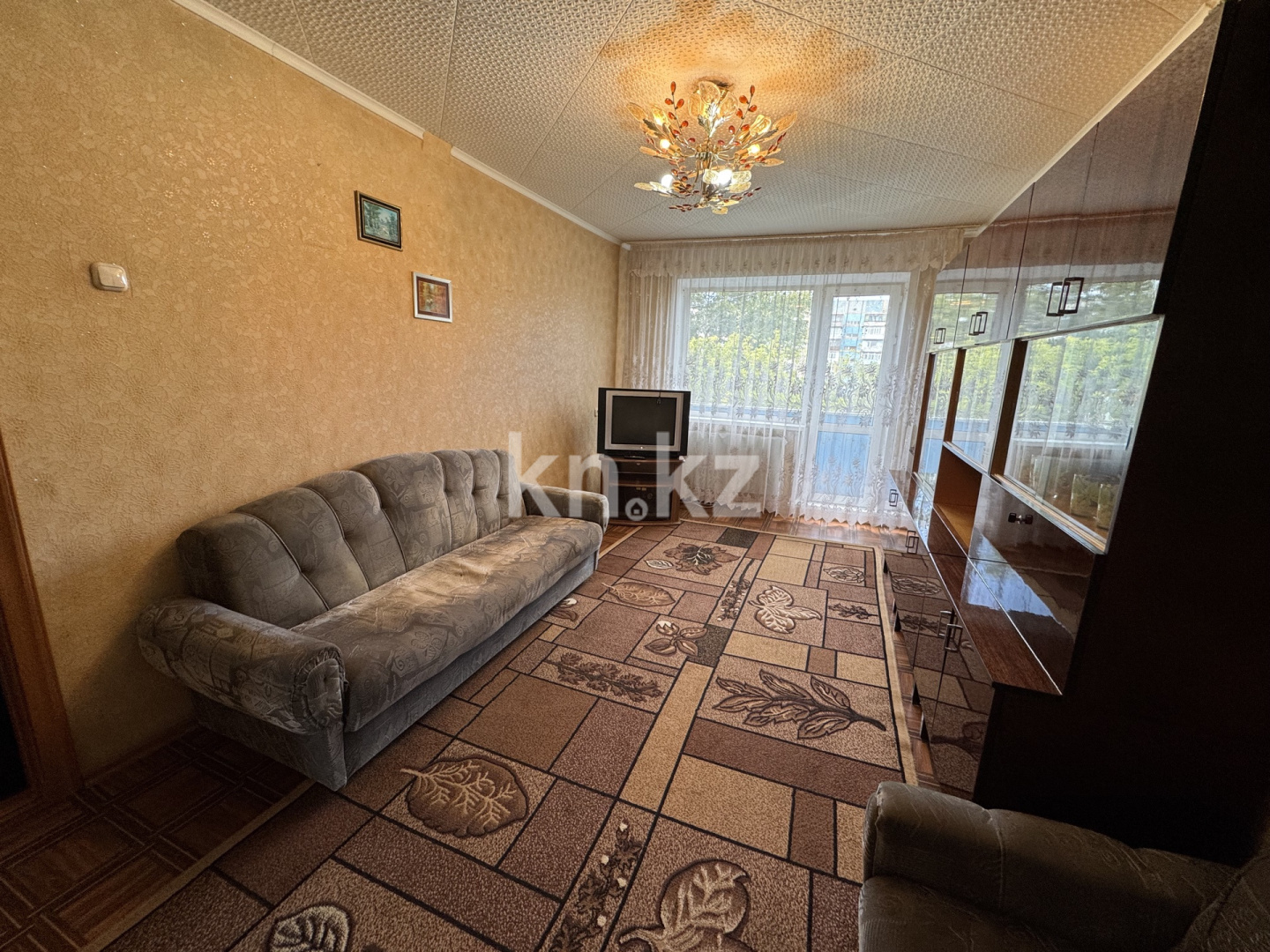 Продажа 2-комнатной квартиры, 44 м², 19 мкр., дом  73 - Продажа квартир в Казахстане фото 1 из 14