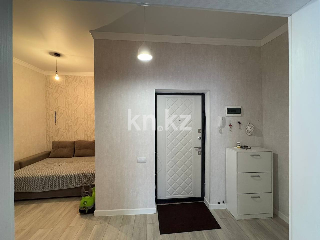 Аренда 2-комнатной квартиры, 57 м² в Астане