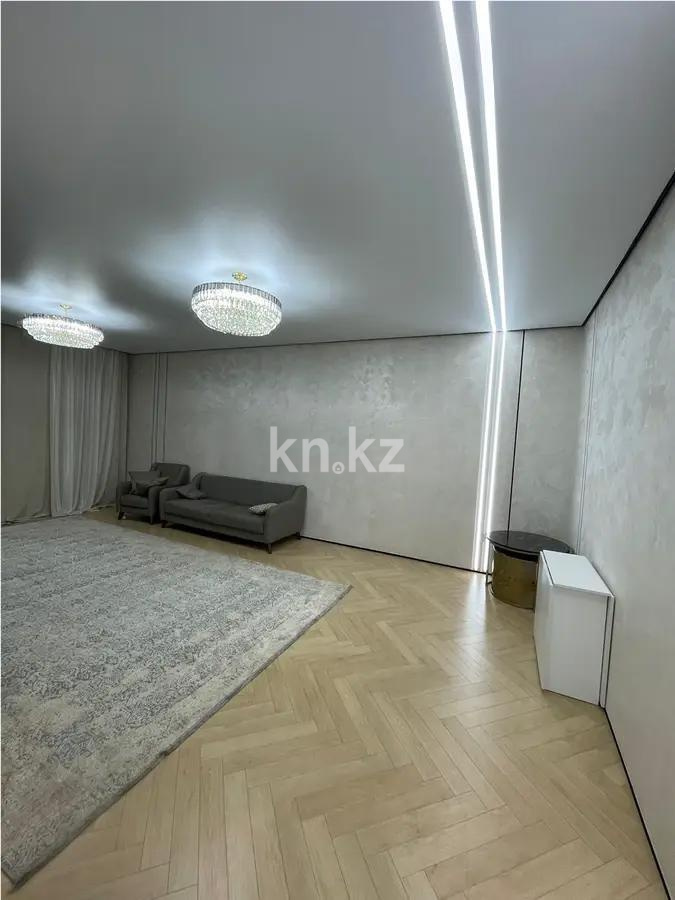 Продажа 3-комнатной квартиры, 111 м², ул. Ахмедьярова, дом  3 - Продажа квартир в Астане без посредников фото 1 из 4