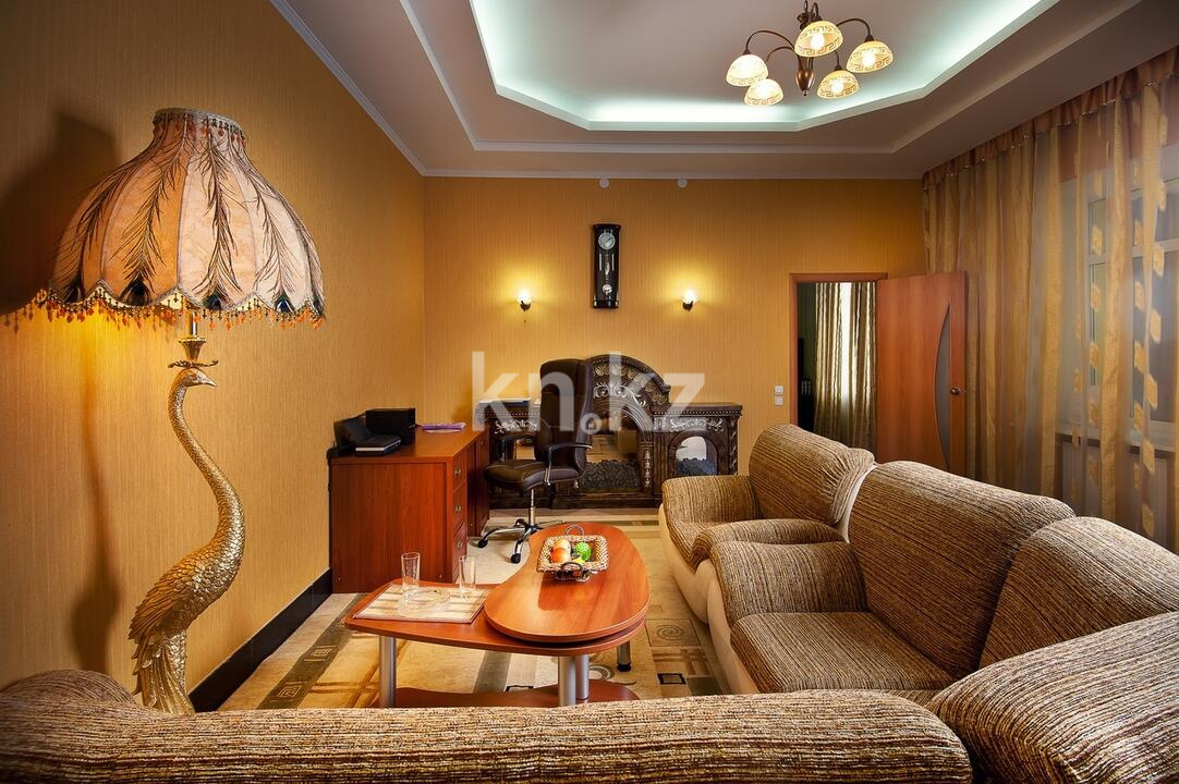 Продажа , 1611.3 м², Калинина в Темиртау - фото 2