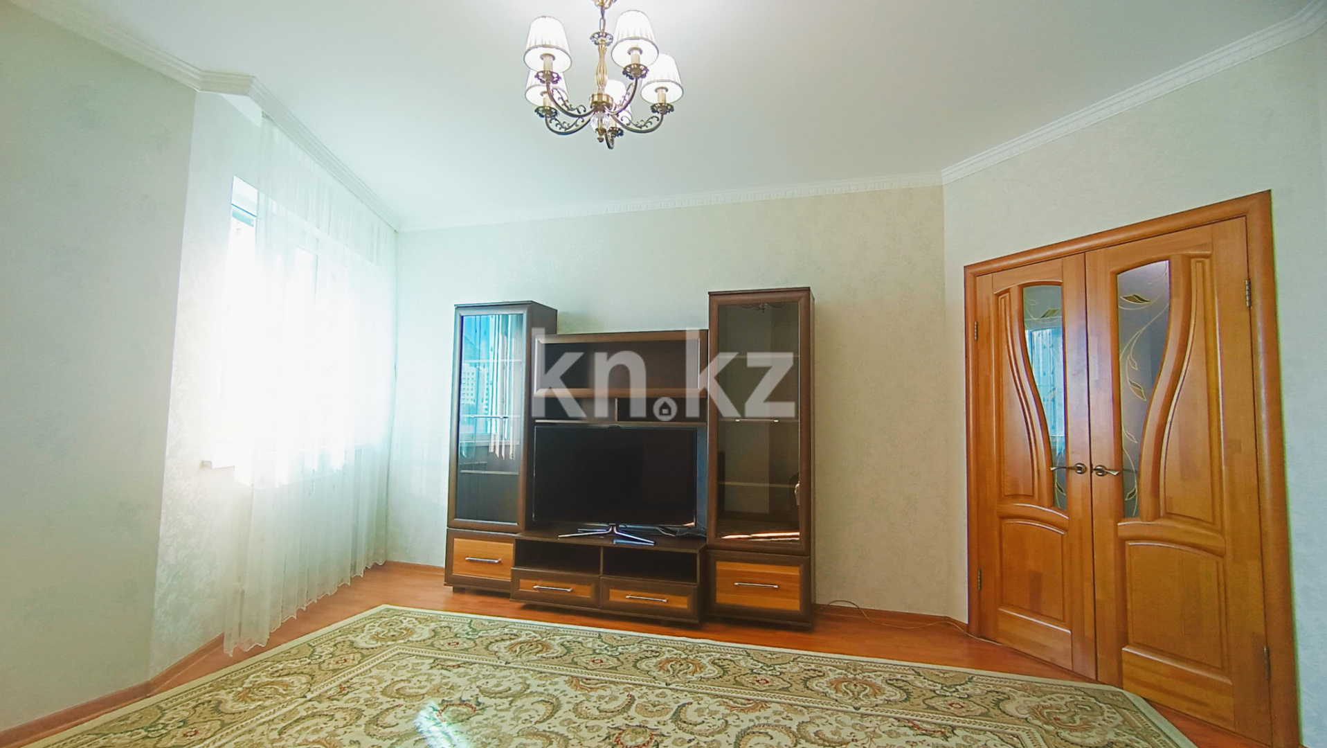 Аренда 1-комнатной квартиры посуточно, 45 м², ул. Сарайшык, дом  5 - Караоткель - Аренда  однокомнатных квартир посуточно в Астане без посредников с фото фото 2 из 13