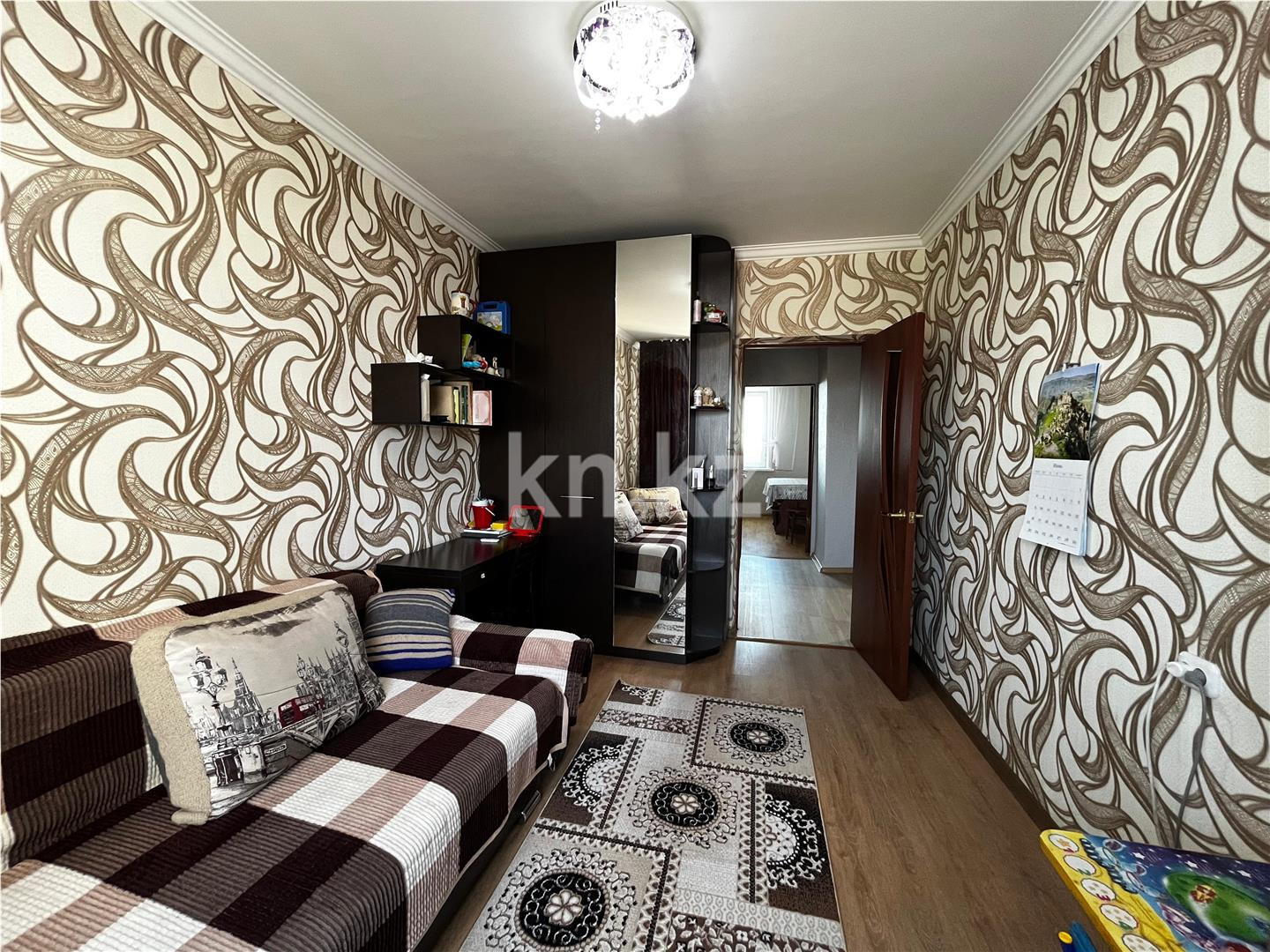 Продажа 4-комнатной квартиры, 76 м², мкр-н Голубые Пруды, дом  6 - Продажа  четырехкомнатных квартир в Караганде фото 7 из 15