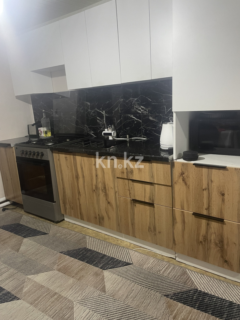 Продажа 3-комнатной квартиры, 55.6 м², Алимбаева, дом  198 - Продажа и аренда недвижимости в Павлодаре фото 1 из 3