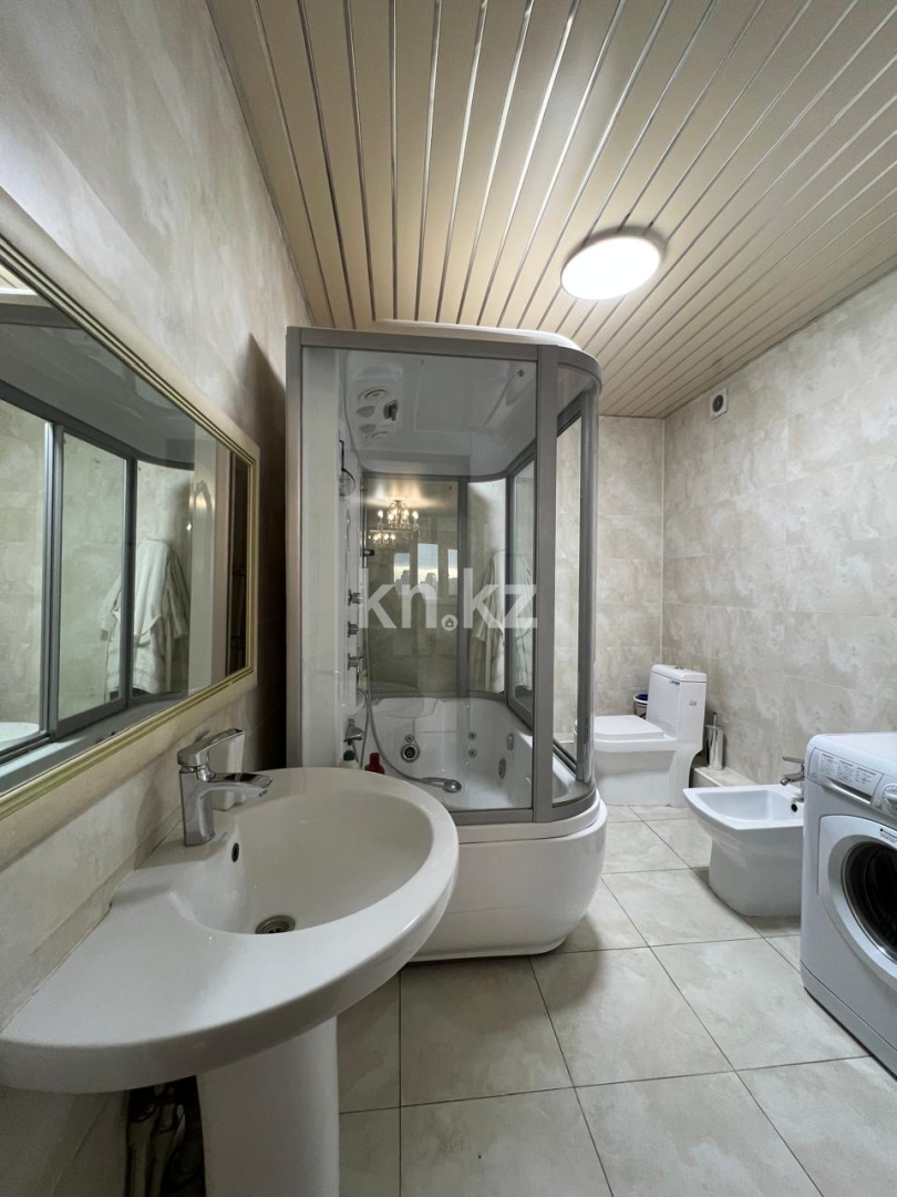 Продажа 3-комнатной квартиры, 100 м², ул. Сарайшык, дом  5В в Астане - фото 13