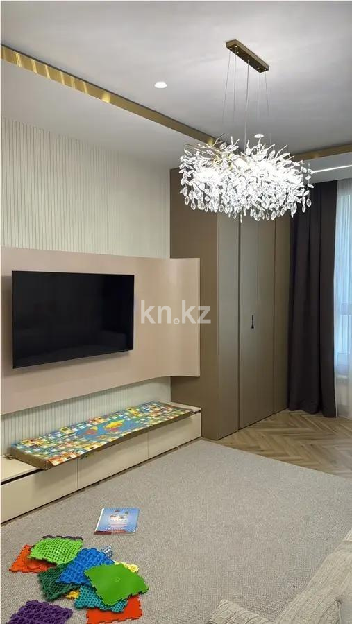 Продажа 2-комнатной квартиры, 63 м² в Астане