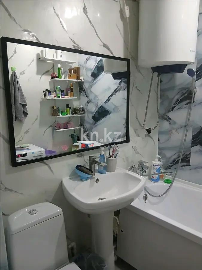 Продажа 2-комнатной квартиры, 44 м², 12 мкр., дом  40 - Продажа квартир в Караганде фото 4 из 4