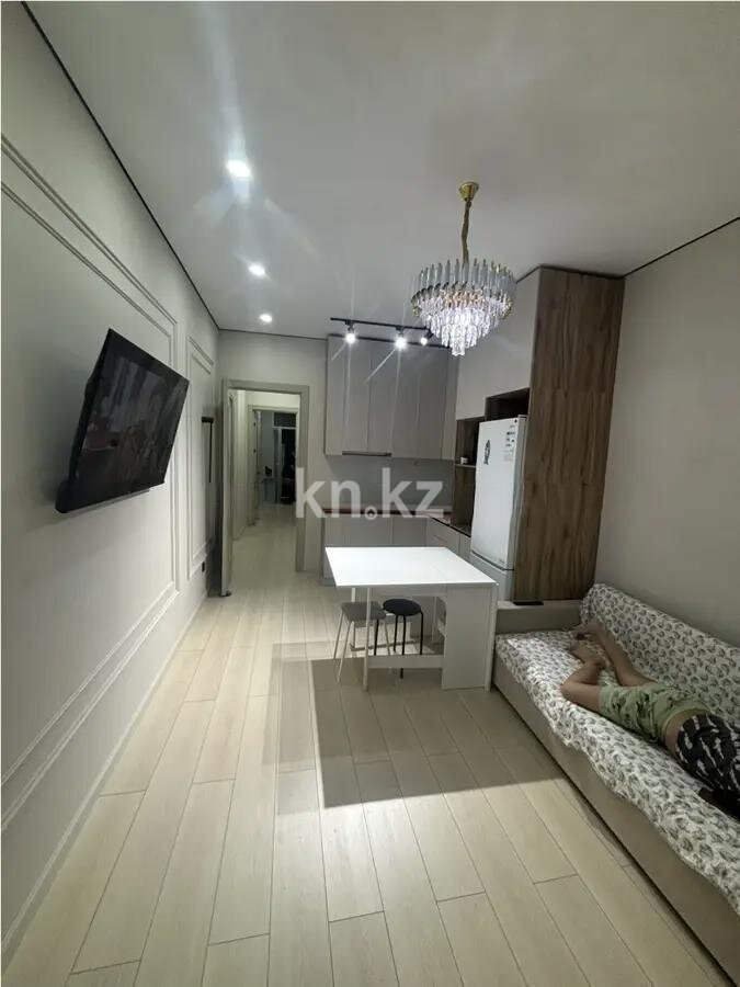 Продажа 1-комнатной квартиры, 42 м² в Астане - фото 2