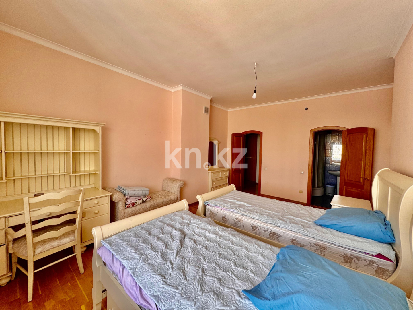 Продажа 6-комнатной квартиры, 383 м², Иманбаева, дом  12/1 - Продажа  пятикомнатных квартир в новостройках Астаны фото 17 из 40