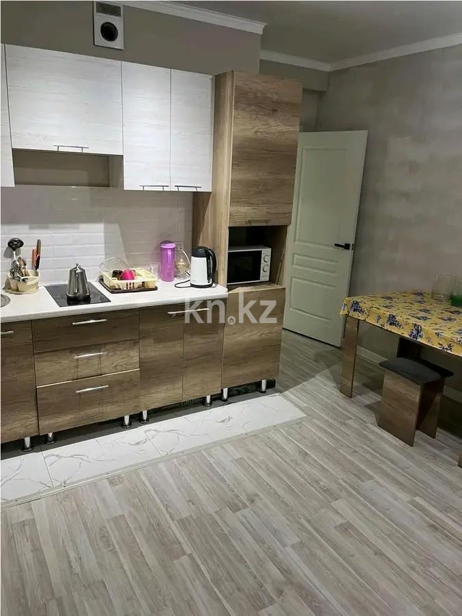 Продажа 1-комнатной квартиры, 49 м², ул. Варламова, дом  33 - Продажа квартир в Казахстане фото 2 из 3