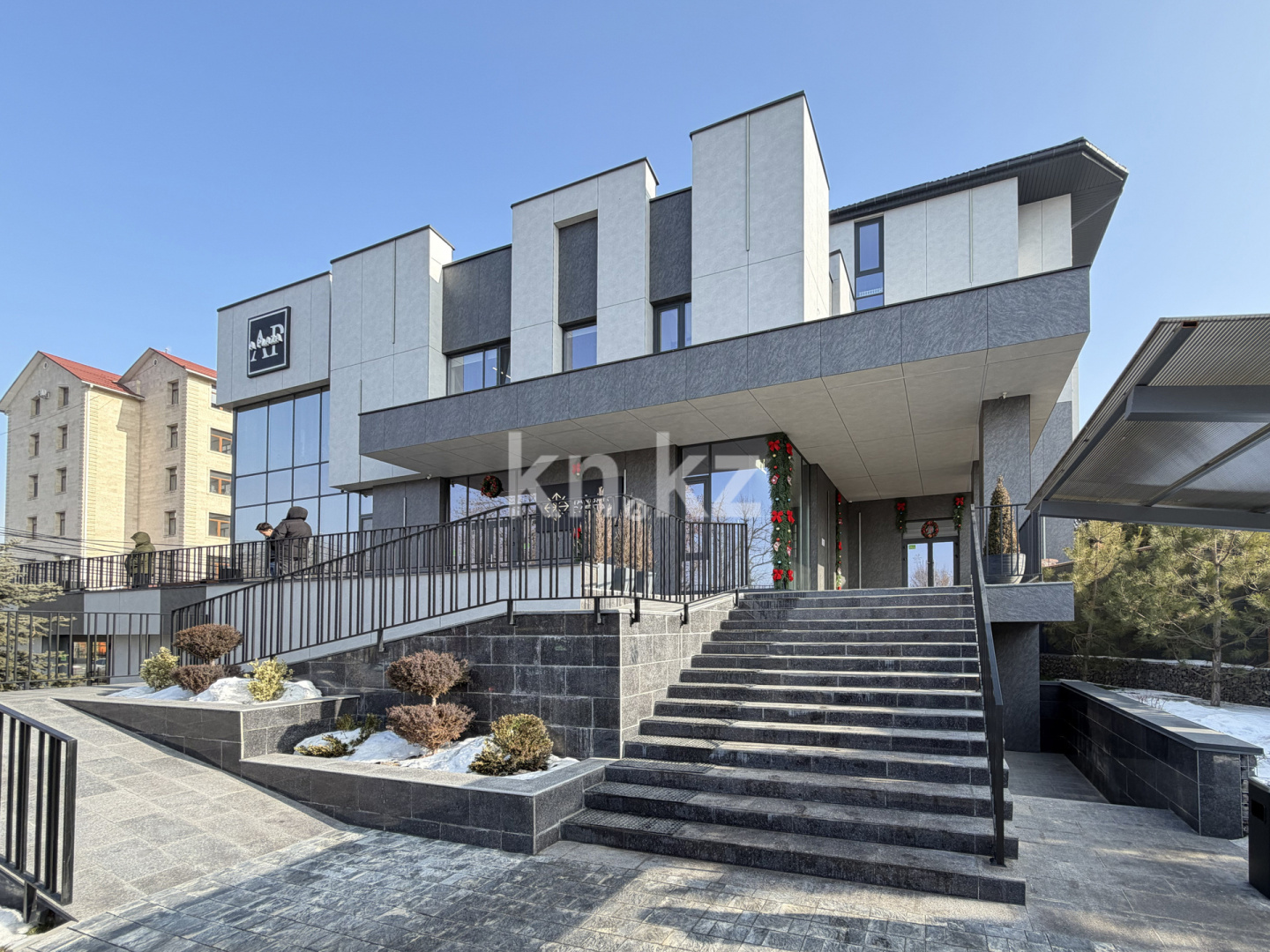 Аренда помещения - Аренда офисных и торговых помещений в Алматы фото 8 из 9